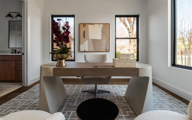 10553 Cromwell Drive, Dallas, TX 75229, 6 Bedrooms Bedrooms, ,6 BathroomsBathrooms,Residential,For Sale,10553 Cromwell Drive,0,21163628