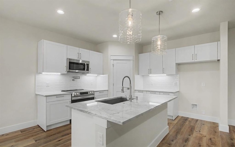 4125 S Denley Drive, Dallas, TX 75216, 4 Bedrooms Bedrooms, ,2 BathroomsBathrooms,Residential,For Sale,4125 S Denley Drive,0,21163708