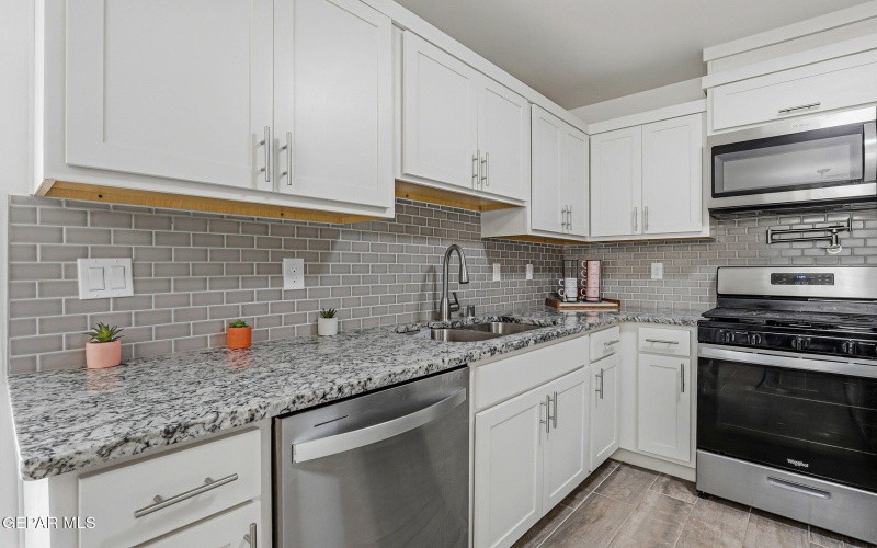 15252 Apex Court, El Paso, TX 79938, 3 Habitaciones Habitaciones , ,1 BañoBaños,Residential,En Venta,15252 Apex Court,0,937230