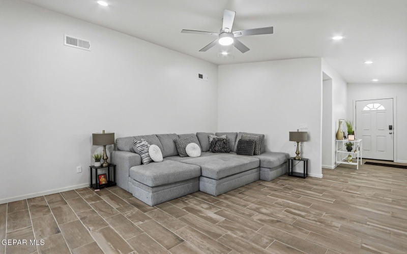 15252 Apex Court, El Paso, TX 79938, 3 Habitaciones Habitaciones , ,1 BañoBaños,Residential,En Venta,15252 Apex Court,0,937230