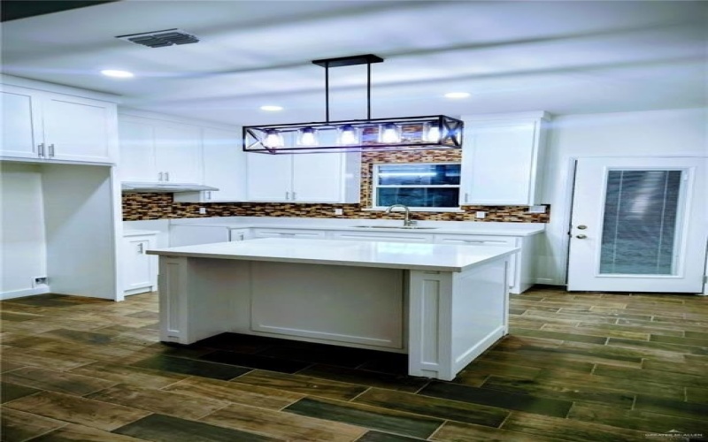 204 W 1st Street W, La Joya, TX 78560, 3 Bedrooms Bedrooms, ,2 BathroomsBathrooms,Residential,For Sale,204 W 1st Street W,0,493146