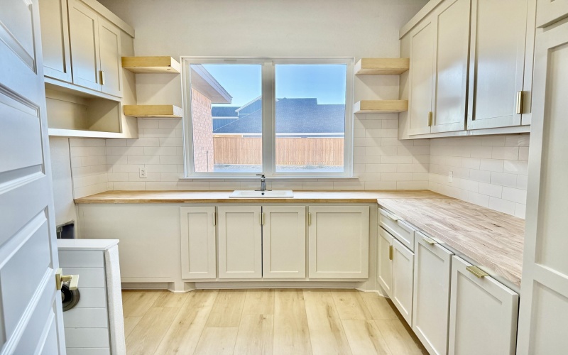 5825 County Road 7675, Lubbock, TX 79424, 5 Bedrooms Bedrooms, ,5 BathroomsBathrooms,Residential,For Sale,5825 County Road 7675,0,202601201