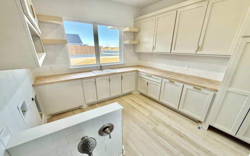 5825 County Road 7675, Lubbock, TX 79424, 5 Bedrooms Bedrooms, ,5 BathroomsBathrooms,Residential,For Sale,5825 County Road 7675,0,202601201