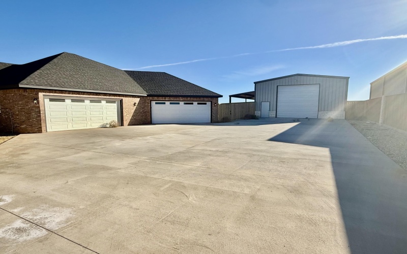 5825 County Road 7675, Lubbock, TX 79424, 5 Bedrooms Bedrooms, ,5 BathroomsBathrooms,Residential,For Sale,5825 County Road 7675,0,202601201