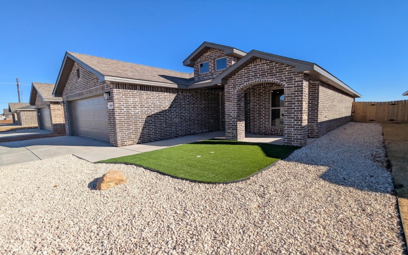 2008 Cottonwood Avenue, Wolfforth, TX 79382, 3 Bedrooms Bedrooms, ,2 BathroomsBathrooms,Residential,For Sale,2008 Cottonwood Avenue,0,202601230