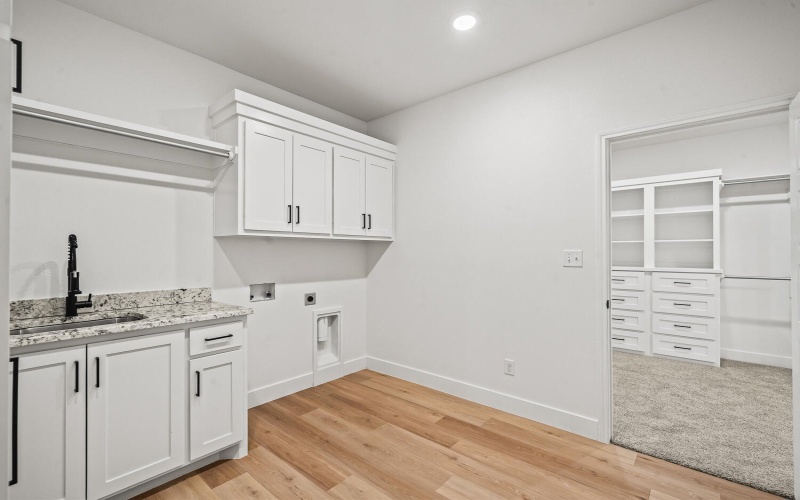 4084 Hawk Road, Ropesville, TX 79358, 3 Bedrooms Bedrooms, ,2 BathroomsBathrooms,Residential,For Sale,4084 Hawk Road,0,202601232