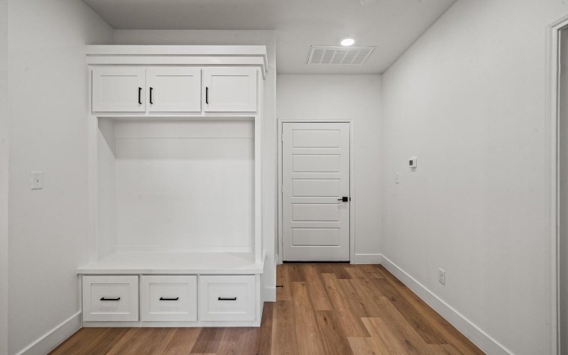 4084 Hawk Road, Ropesville, TX 79358, 3 Bedrooms Bedrooms, ,2 BathroomsBathrooms,Residential,For Sale,4084 Hawk Road,0,202601232