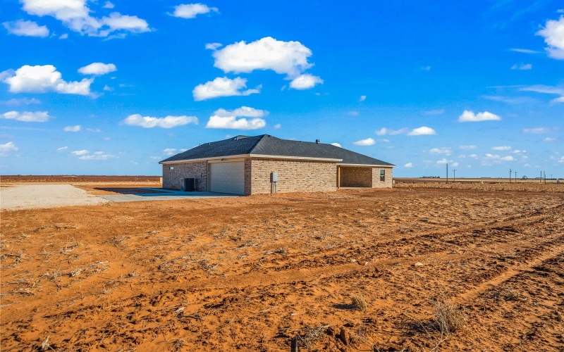 4084 Hawk Road, Ropesville, TX 79358, 3 Bedrooms Bedrooms, ,2 BathroomsBathrooms,Residential,For Sale,4084 Hawk Road,0,202601232