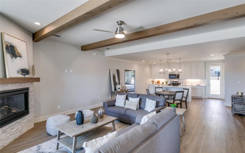 635 Community Lane, Rockwall, TX 75087, 3 Bedrooms Bedrooms, ,3 BathroomsBathrooms,Residential,For Sale,635 Community Lane,0,21125366