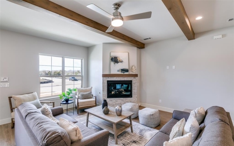 635 Community Lane, Rockwall, TX 75087, 3 Bedrooms Bedrooms, ,3 BathroomsBathrooms,Residential,For Sale,635 Community Lane,0,21125366