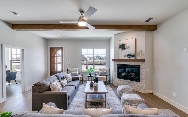 635 Community Lane, Rockwall, TX 75087, 3 Bedrooms Bedrooms, ,3 BathroomsBathrooms,Residential,For Sale,635 Community Lane,0,21125366