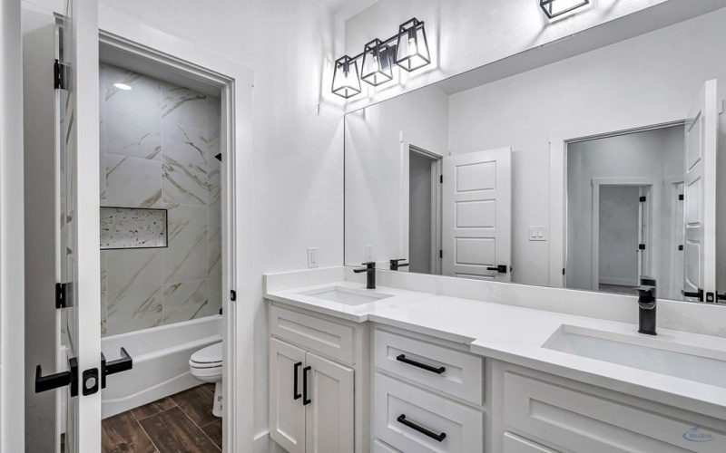 2200 S County Rd 1059, Midland, TX 79706, 4 Bedrooms Bedrooms, ,2 BathroomsBathrooms,Residential,For Sale,2200 S County Rd 1059,0,50090407