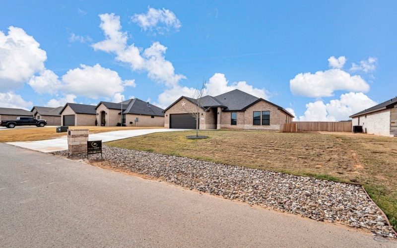 2200 S County Rd 1059, Midland, TX 79706, 4 Bedrooms Bedrooms, ,2 BathroomsBathrooms,Residential,For Sale,2200 S County Rd 1059,0,50090407