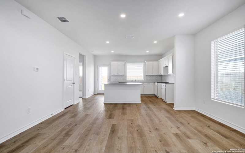 1551 Estelea, New Braunfels, TX 78130, 4 Habitaciones Habitaciones , ,2 BañosBaños,Residential,En Venta,1551 Estelea,0,1934436