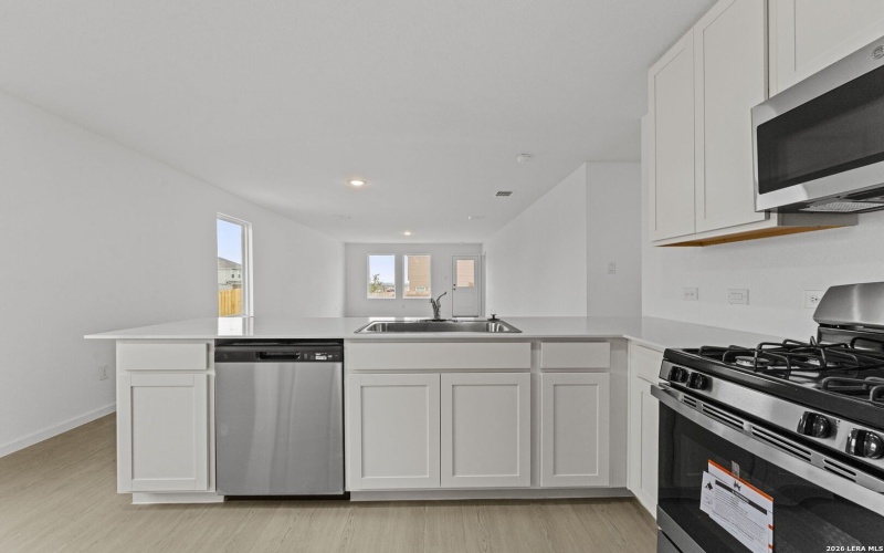 2068 Powell Place, Converse, TX 78109, 4 Habitaciones Habitaciones , ,2 BañosBaños,Residential,En Venta,2068 Powell Place,0,1936655