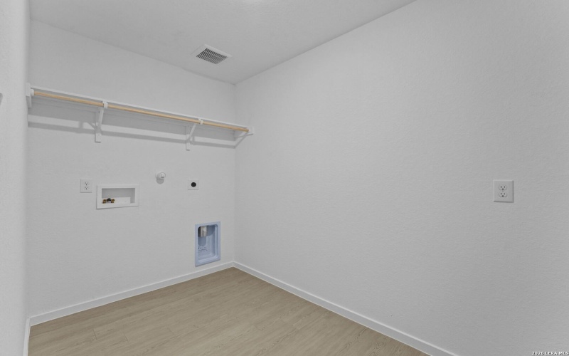 10012 Besson Blvd, Converse, TX 78109, 4 Bedrooms Bedrooms, ,2 BathroomsBathrooms,Residential,For Sale,10012 Besson Blvd,0,1936688