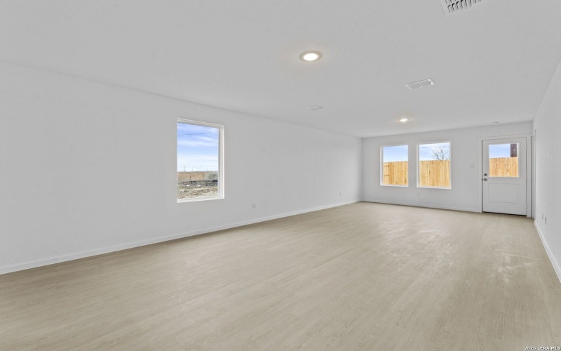 10016 Besson Blvd, Converse, TX 78109, 4 Bedrooms Bedrooms, ,2 BathroomsBathrooms,Residential,For Sale,10016 Besson Blvd,0,1936753