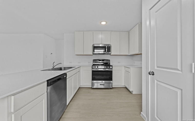 10016 Besson Blvd, Converse, TX 78109, 4 Bedrooms Bedrooms, ,2 BathroomsBathrooms,Residential,For Sale,10016 Besson Blvd,0,1936753