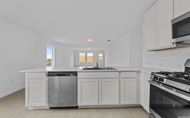 10016 Besson Blvd, Converse, TX 78109, 4 Bedrooms Bedrooms, ,2 BathroomsBathrooms,Residential,For Sale,10016 Besson Blvd,0,1936753