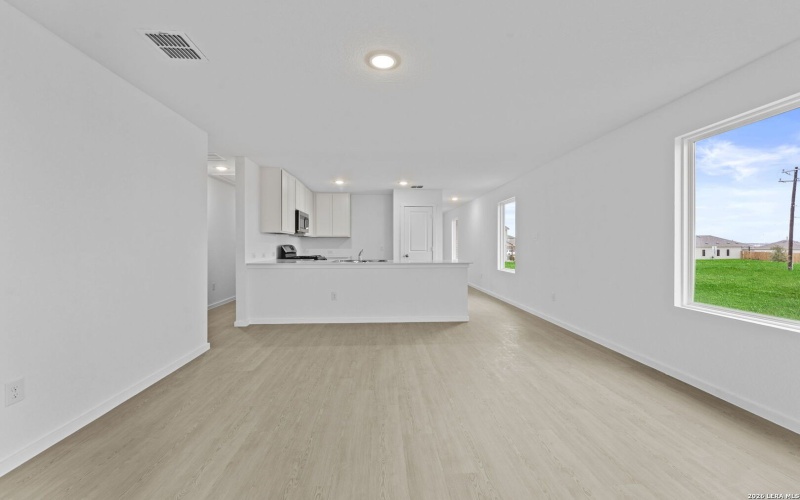 10016 Besson Blvd, Converse, TX 78109, 4 Bedrooms Bedrooms, ,2 BathroomsBathrooms,Residential,For Sale,10016 Besson Blvd,0,1936753