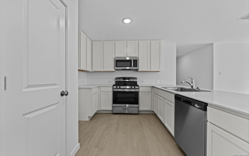 111 Ellendale Place, Fredericksburg, TX 78624, 4 Habitaciones Habitaciones , ,2 BañosBaños,Residential,En Venta,111 Ellendale Place,0,1936780