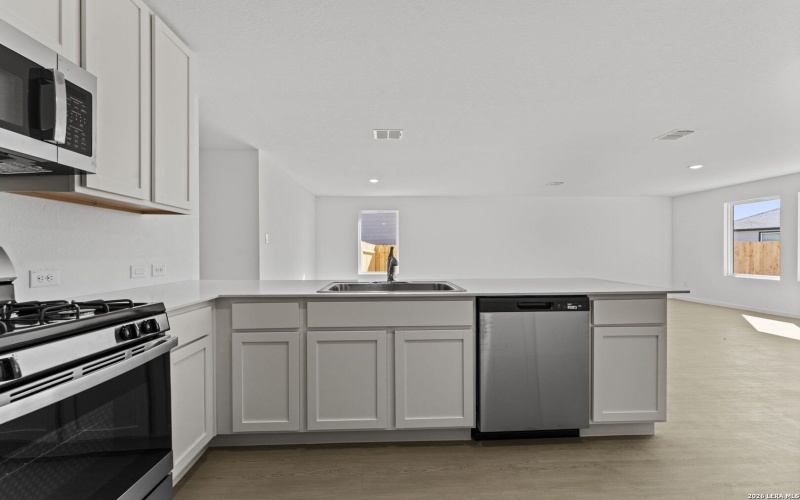 111 Ellendale Place, Fredericksburg, TX 78624, 4 Habitaciones Habitaciones , ,2 BañosBaños,Residential,En Venta,111 Ellendale Place,0,1936780