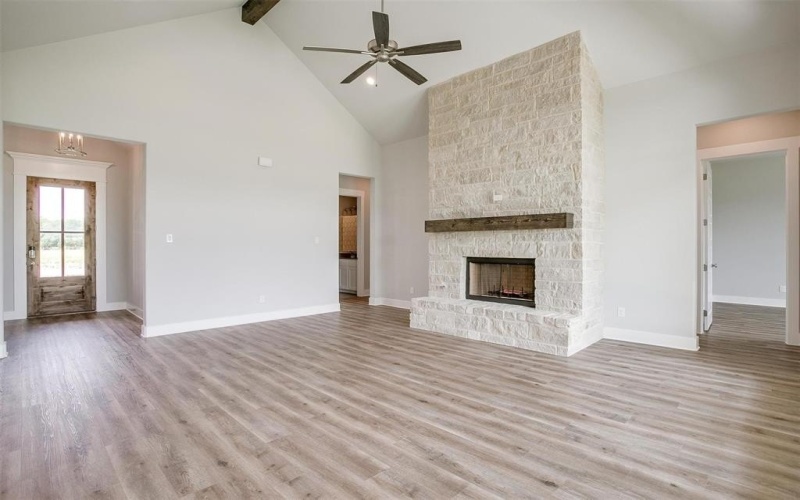 131 Aria Drive, Waxahachie, TX 75165, 4 Habitaciones Habitaciones , ,3 BañosBaños,Residential,En Venta,131 Aria Drive,20453595