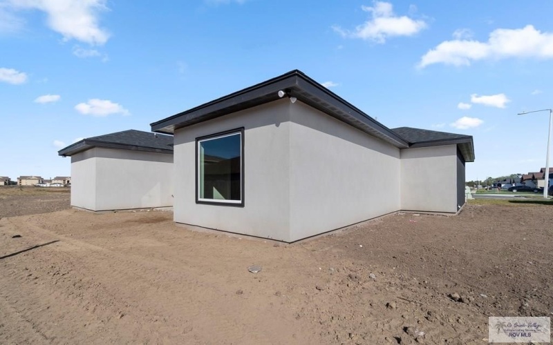 126 MARIGOLD RD, LOS FRESNOS, TX 78566, 3 Bedrooms Bedrooms, ,2 BathroomsBathrooms,Residential,For Sale,126 MARIGOLD RD,0,29771682