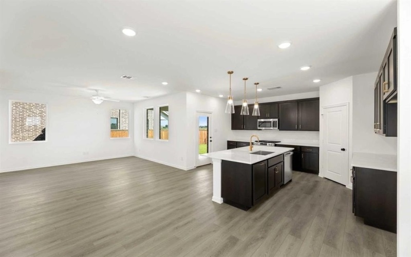 14100 Harden, Pilot Point, TX 76258, 3 Bedrooms Bedrooms, ,2 BathroomsBathrooms,Residential,For Sale,14100 Harden,0,21054147