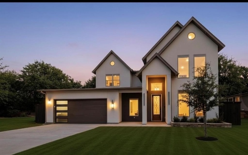 1840 Highland Drive E, Keller, TX 76262, 4 Bedrooms Bedrooms, ,3 BathroomsBathrooms,Residential,For Sale,1840 Highland Drive E,0,21138404