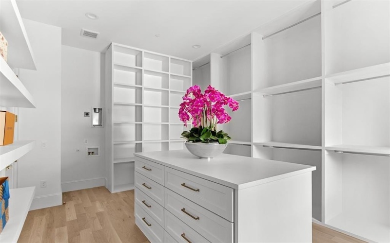 5812 Preston Haven Drive, Dallas, TX 75230, 6 Bedrooms Bedrooms, ,7 BathroomsBathrooms,Residential,For Sale,5812 Preston Haven Drive,0,21153266