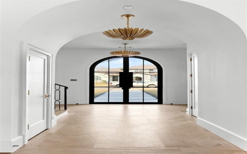 5812 Preston Haven Drive, Dallas, TX 75230, 6 Bedrooms Bedrooms, ,7 BathroomsBathrooms,Residential,For Sale,5812 Preston Haven Drive,0,21153266