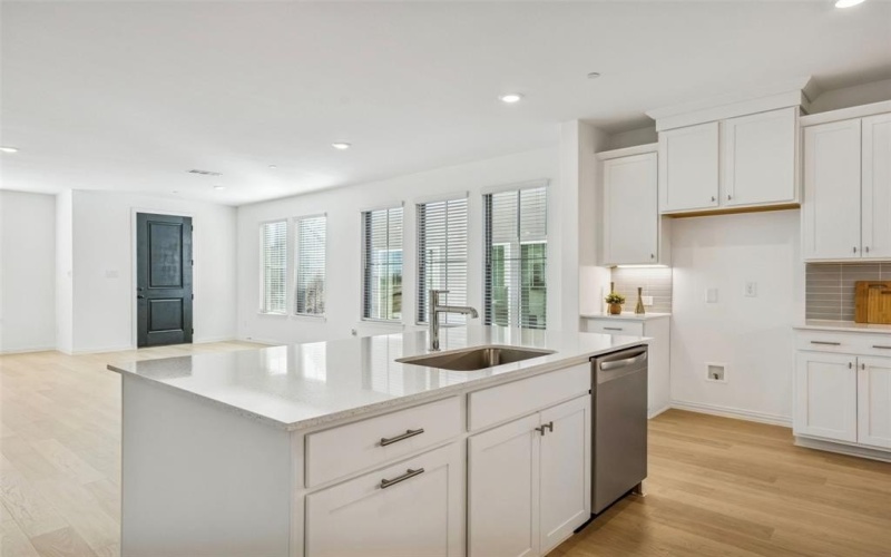 4800 Lunker Street, McKinney, TX 75071, 3 Habitaciones Habitaciones , ,2 BañosBaños,Residential,En Venta,4800 Lunker Street,0,21164050