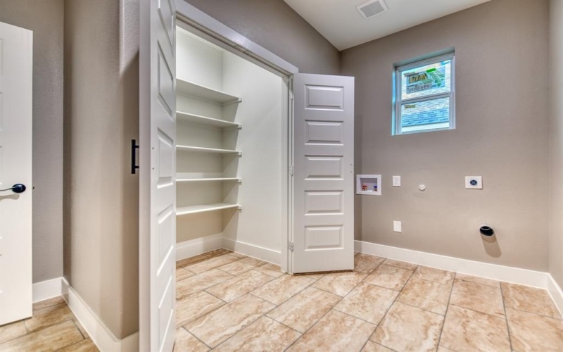 1219 S Rockwall Avenue, Terrell, TX 75160, 3 Habitaciones Habitaciones , ,2 BañosBaños,Residential,En Venta,1219 S Rockwall Avenue,0,21164051