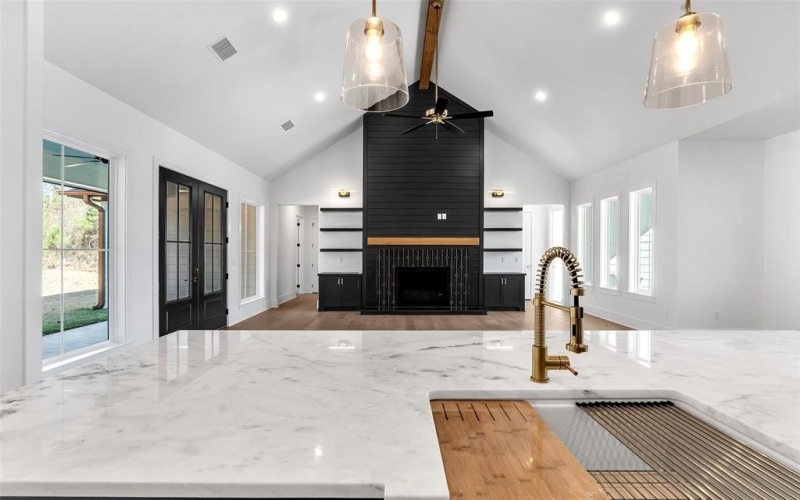 260 S Granite Lane, Hallsville, TX 75650, 4 Bedrooms Bedrooms, ,3 BathroomsBathrooms,Residential,For Sale,260 S Granite Lane,0,21164111