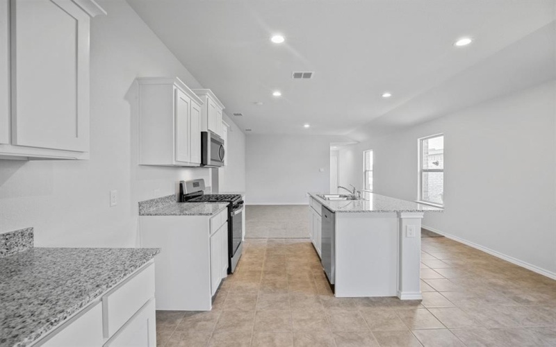 180 RUNNING RIVER Drive, Boyd, TX 76023, 3 Bedrooms Bedrooms, ,2 BathroomsBathrooms,Residential,For Sale,180 RUNNING RIVER Drive,20458895