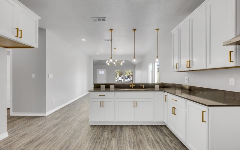 411 Graham Ave, Odessa, TX 79763, 4 Bedrooms Bedrooms, ,2 BathroomsBathrooms,Residential,For Sale,411 Graham Ave,0,165082