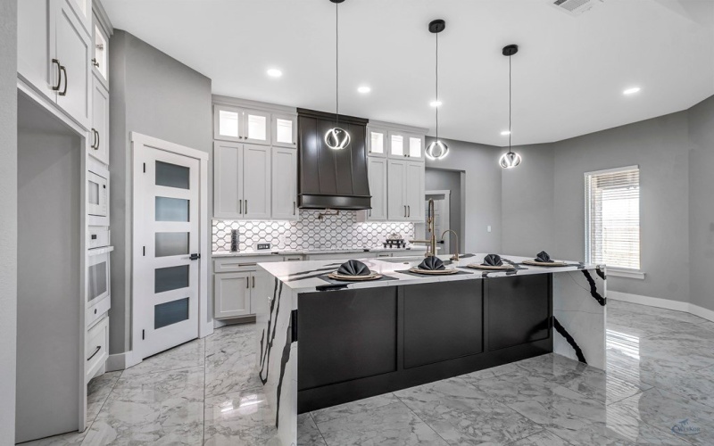 2102 S County Rd 1059, Midland, TX 79706, 4 Bedrooms Bedrooms, ,3 BathroomsBathrooms,Residential,For Sale,2102 S County Rd 1059,0,50090408