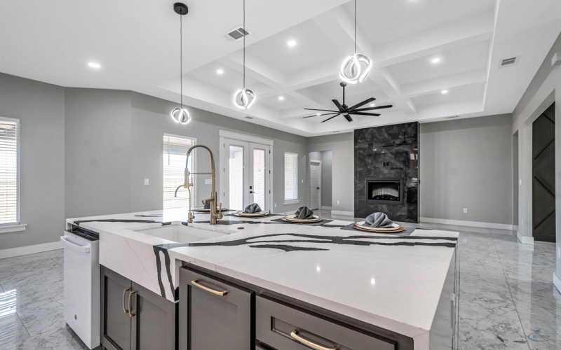 2102 S County Rd 1059, Midland, TX 79706, 4 Bedrooms Bedrooms, ,3 BathroomsBathrooms,Residential,For Sale,2102 S County Rd 1059,0,50090408