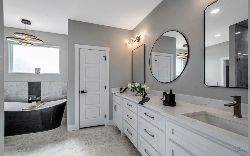 2102 S County Rd 1059, Midland, TX 79706, 4 Bedrooms Bedrooms, ,3 BathroomsBathrooms,Residential,For Sale,2102 S County Rd 1059,0,50090408