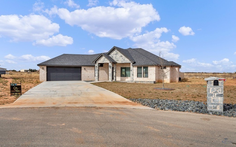 2102 S County Rd 1059, Midland, TX 79706, 4 Bedrooms Bedrooms, ,3 BathroomsBathrooms,Residential,For Sale,2102 S County Rd 1059,0,50090408