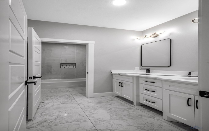 2102 S County Rd 1059, Midland, TX 79706, 4 Bedrooms Bedrooms, ,3 BathroomsBathrooms,Residential,For Sale,2102 S County Rd 1059,0,50090408