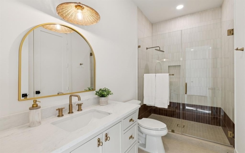 7153 Cornelia Lane, Dallas, TX 75214, 5 Bedrooms Bedrooms, ,6 BathroomsBathrooms,Residential,For Sale,7153 Cornelia Lane,0,21163312