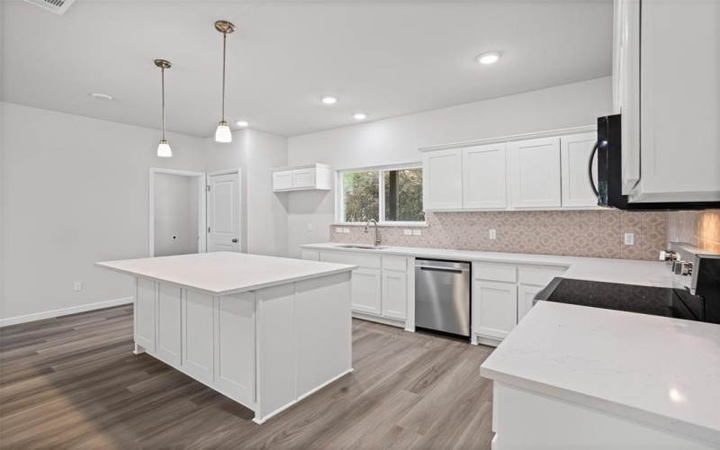 9320 Apache Trail, Rio Vista, TX 76093, 3 Bedrooms Bedrooms, ,2 BathroomsBathrooms,Residential,For Sale,9320 Apache Trail,0,21163893