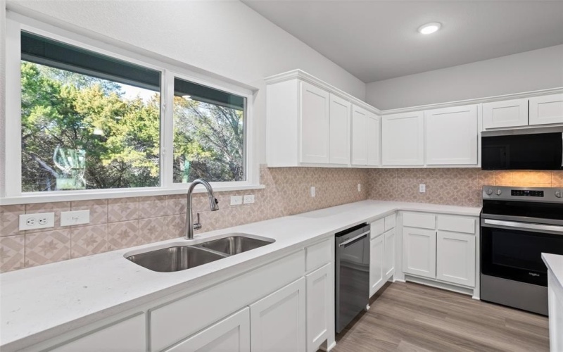 9320 Apache Trail, Rio Vista, TX 76093, 3 Bedrooms Bedrooms, ,2 BathroomsBathrooms,Residential,For Sale,9320 Apache Trail,0,21163893