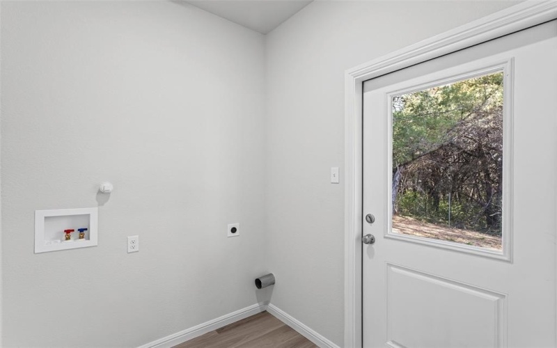 9320 Apache Trail, Rio Vista, TX 76093, 3 Bedrooms Bedrooms, ,2 BathroomsBathrooms,Residential,For Sale,9320 Apache Trail,0,21163893