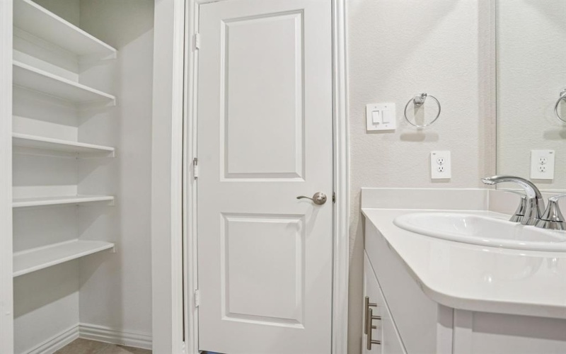 800 London Town Lane, Princeton, TX 75071, 4 Bedrooms Bedrooms, ,3 BathroomsBathrooms,Residential,For Sale,800 London Town Lane,0,21163900