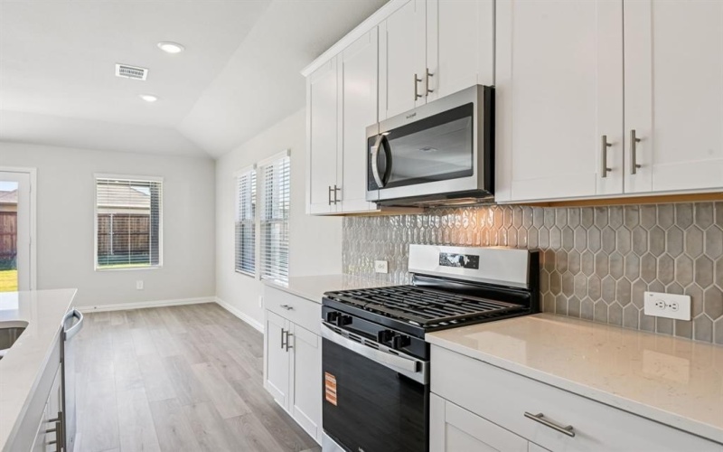 2021 Carriage Court, Seagoville, TX 75159, 4 Bedrooms Bedrooms, ,3 BathroomsBathrooms,Residential,For Sale,2021 Carriage Court,0,21163903