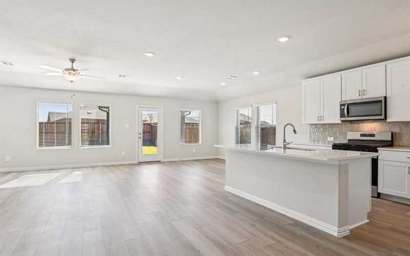 2021 Carriage Court, Seagoville, TX 75159, 4 Bedrooms Bedrooms, ,3 BathroomsBathrooms,Residential,For Sale,2021 Carriage Court,0,21163903