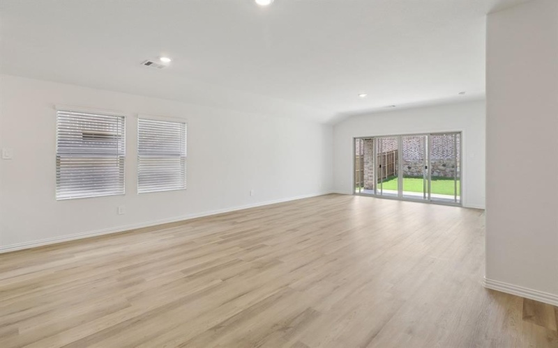 2018 Carriage Court, Seagoville, TX 75159, 3 Bedrooms Bedrooms, ,2 BathroomsBathrooms,Residential,For Sale,2018 Carriage Court,0,21163905